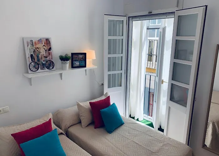 Bonito Junto Al Gran Teatro Falla Cadix